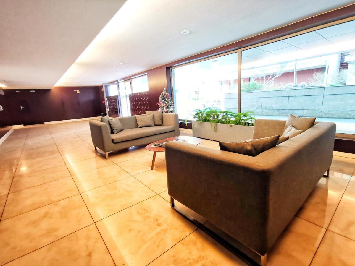 Apartamento Bom Dia Parque Nacoes Lisboa W Exterior foto