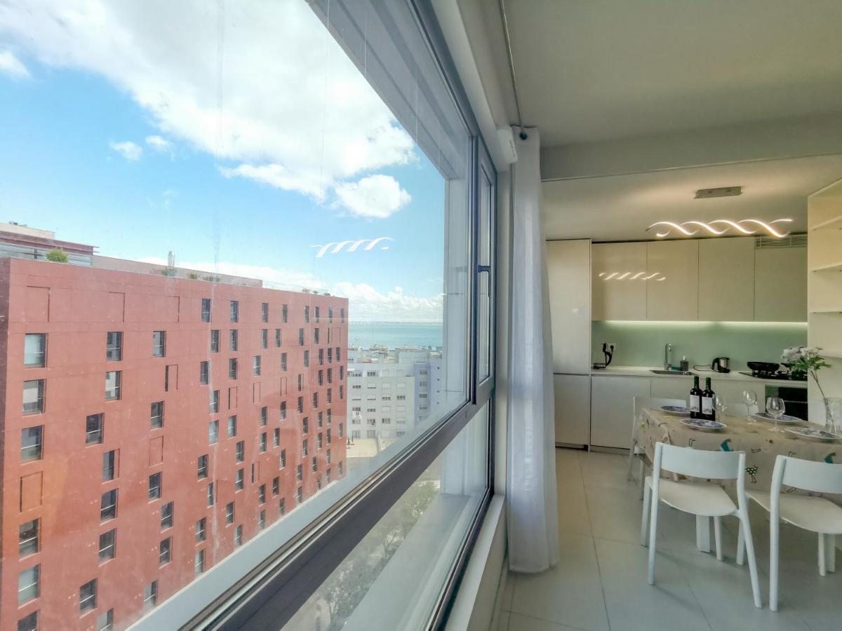 Apartamento Bom Dia Parque Nacoes Lisboa W Exterior foto